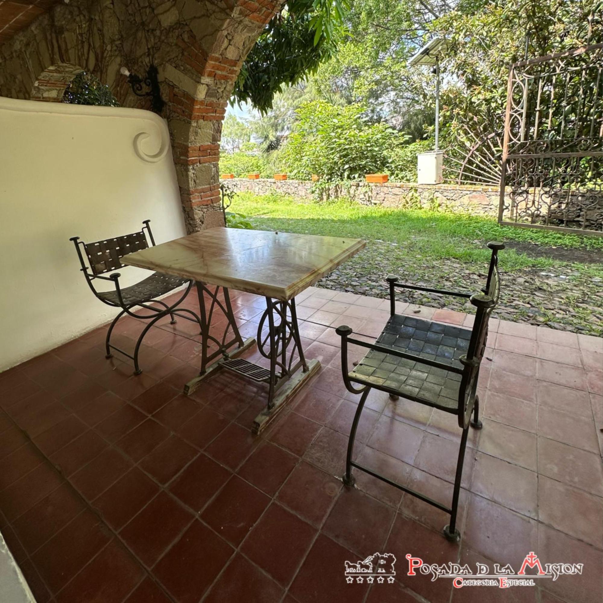 Posada De La Mision, Hotel Museo Y Jardin Таско де Аларкон Екстериор снимка
