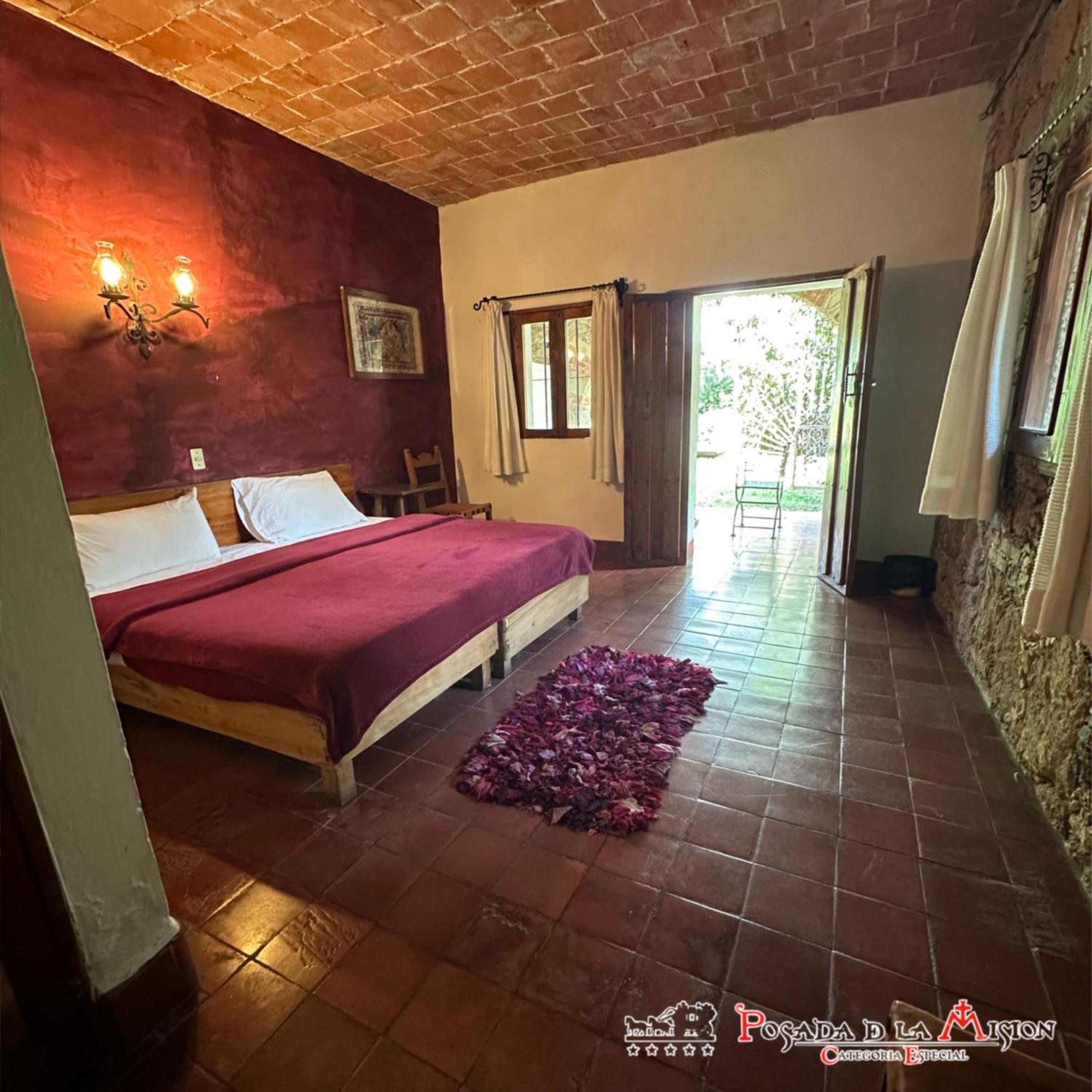Posada De La Mision, Hotel Museo Y Jardin Таско де Аларкон Екстериор снимка